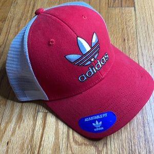 Adidas hat 🧢